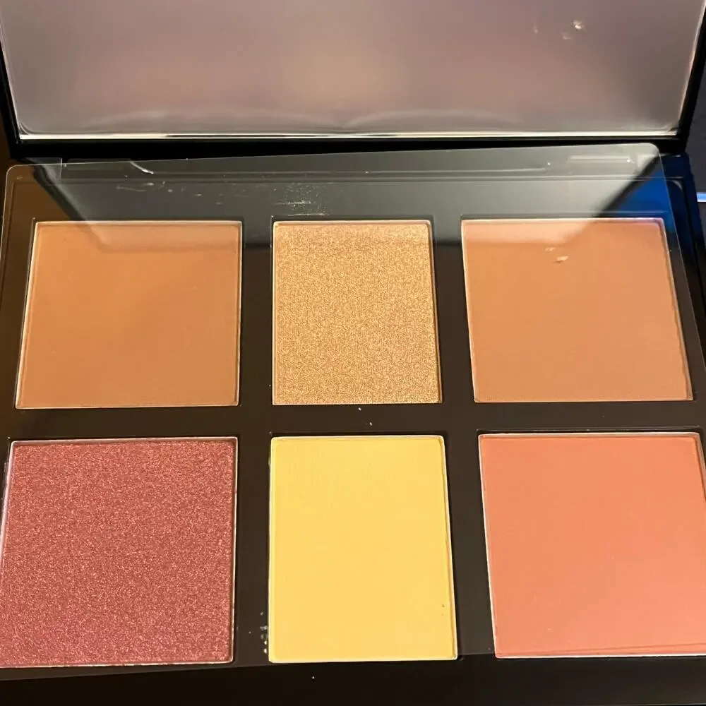 Wingme Ethereal Rose Face Eye Palette  6 Pan Blush Bronzer Highlighter